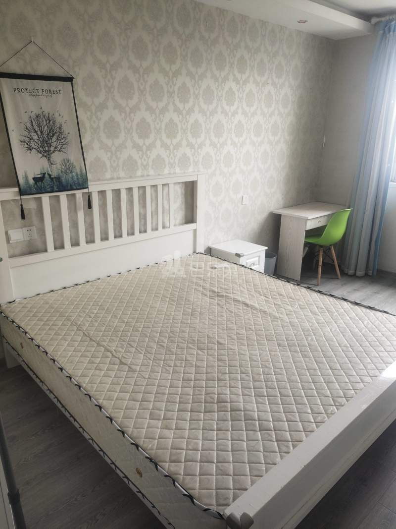 静安金泉苑5944686卧室图11