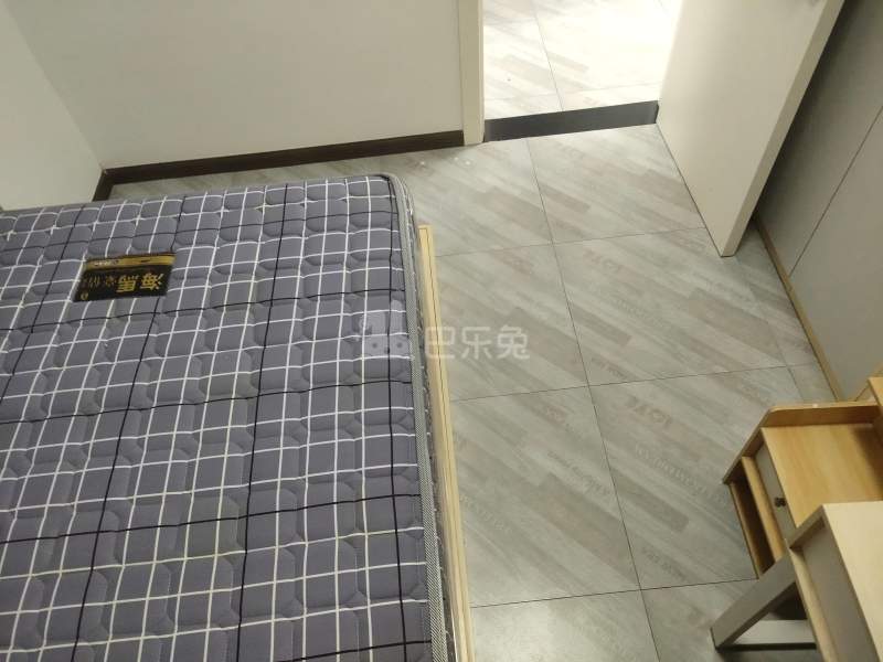 江夏村东一街十三巷10号5946806卧室图6