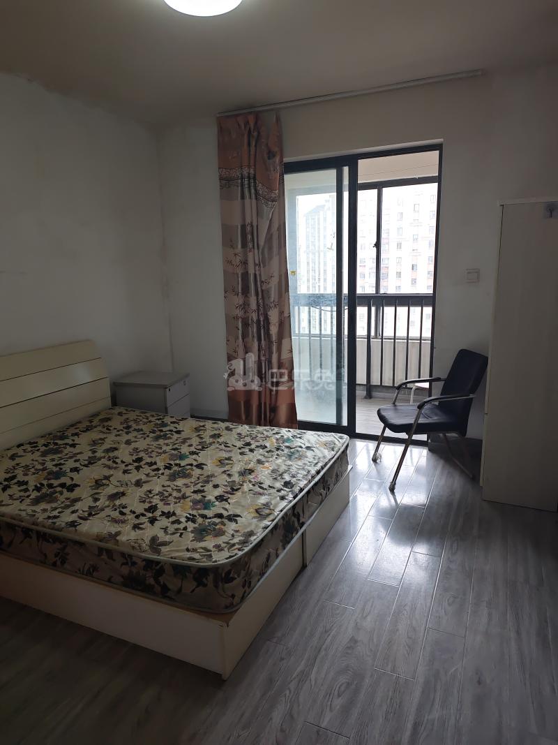 新凯城尚樱苑5946853卧室窗户图10