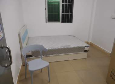 长湴东街十三巷20号 1室0厅1卫