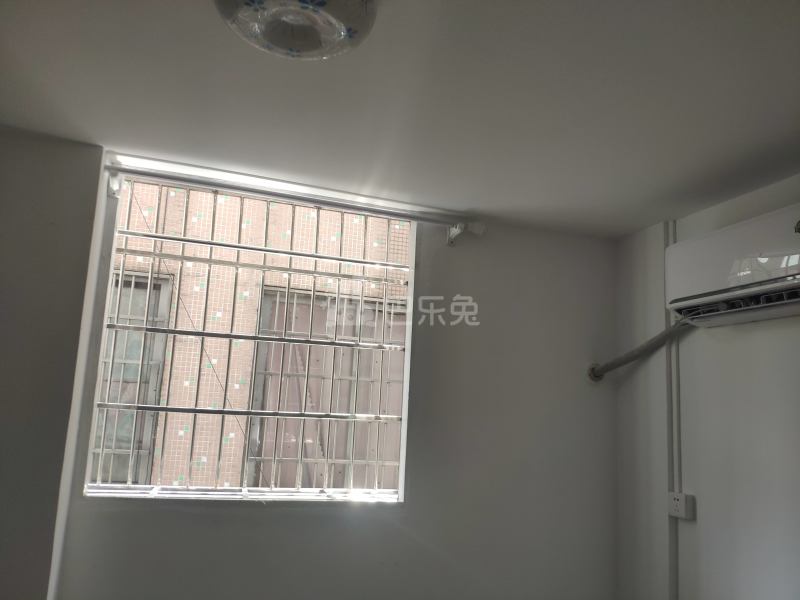 长湴东街十三巷20号5948551卧室图10