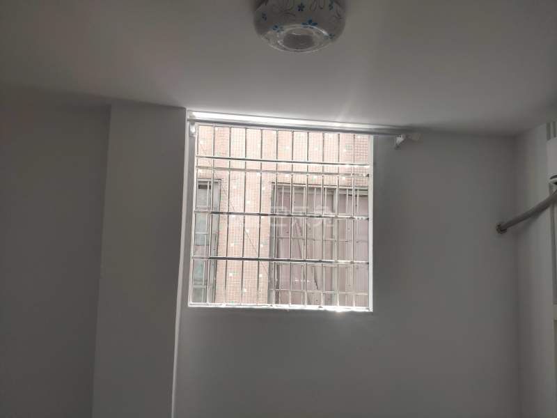 长湴东街十三巷20号5948551卧室图13