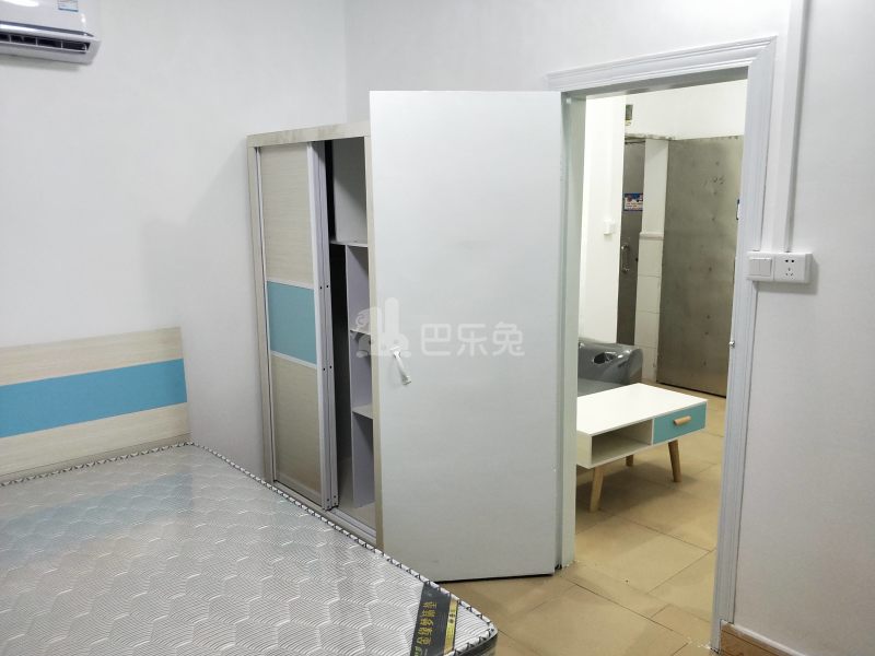 长湴东街十三巷20号5948551卧室图3