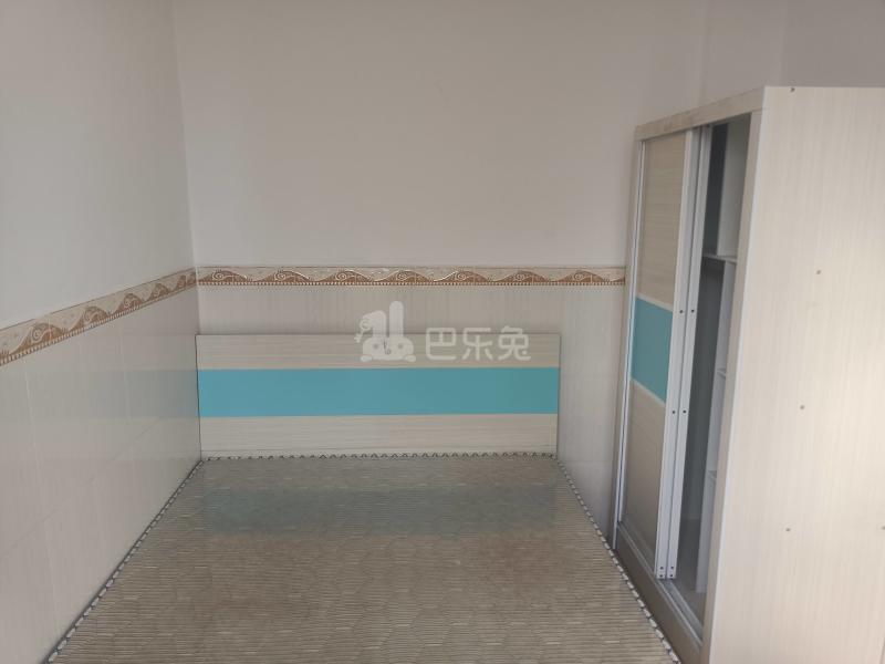 长湴东街十三巷20号5948564卧室图0