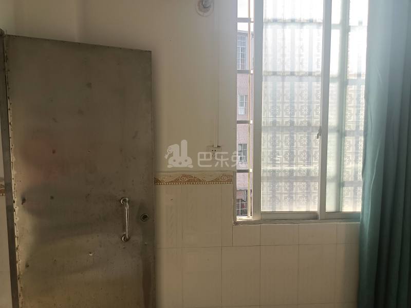 长湴东街十三巷20号5948564卧室图2