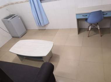 长湴东街十三巷一横巷2号 1室1厅1卫