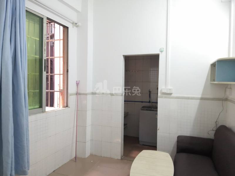 长湴东街十三巷一横巷4号5948590客厅图7