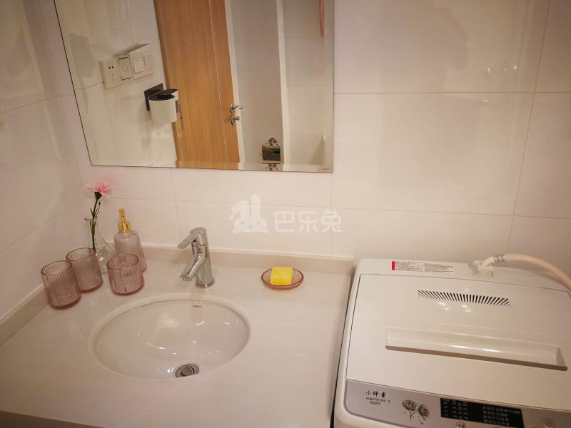 中铁建恒寓（上海大学店）5961111卫生间图5