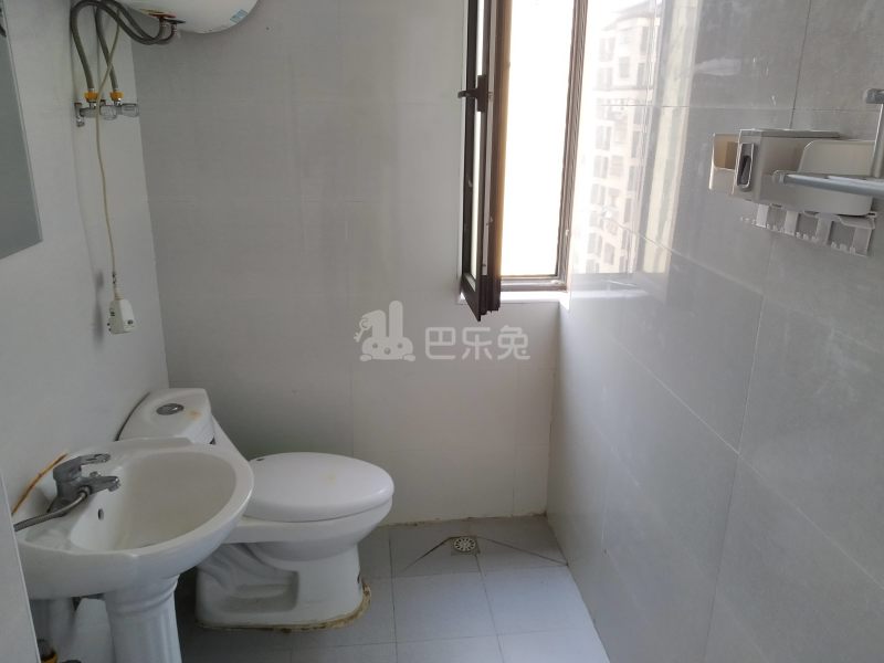 九亭家园2期启民苑5963770卫生间图12