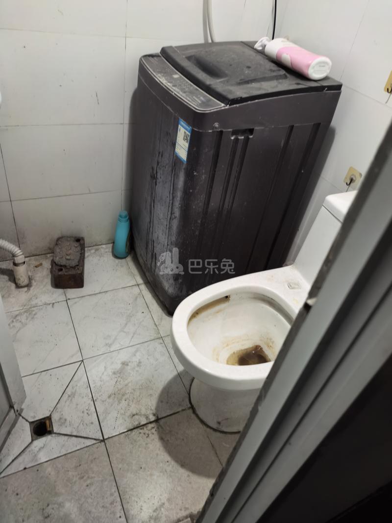 华唐苑596793卫生间图9