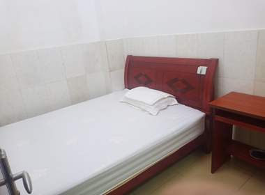 车陂牛乳房一巷20号之4 1室1厅1卫