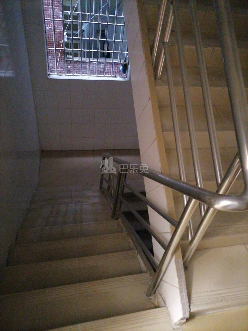 江夏村青龙大街三巷9号5970037周边环境图8