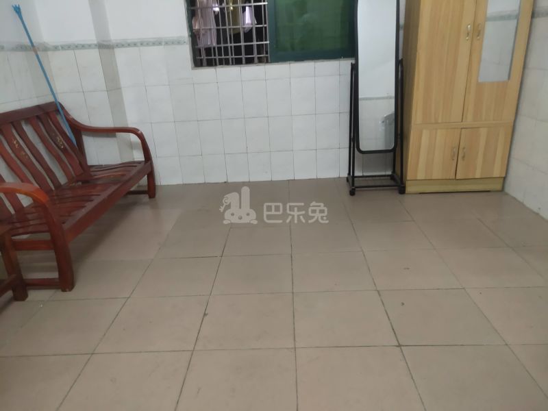 江夏村青龙大街西三巷10号5970045客厅图10