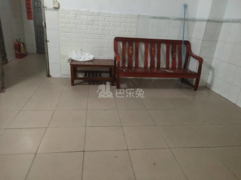 江夏村青龙大街西三巷10号5970045客厅图13