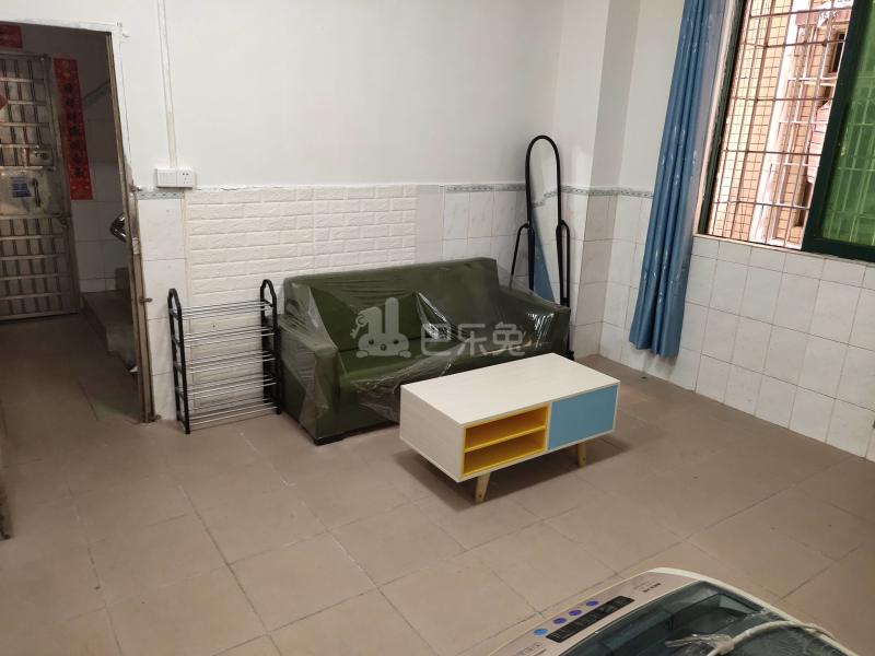 江夏村青龙大街西三巷10号5970045客厅图8