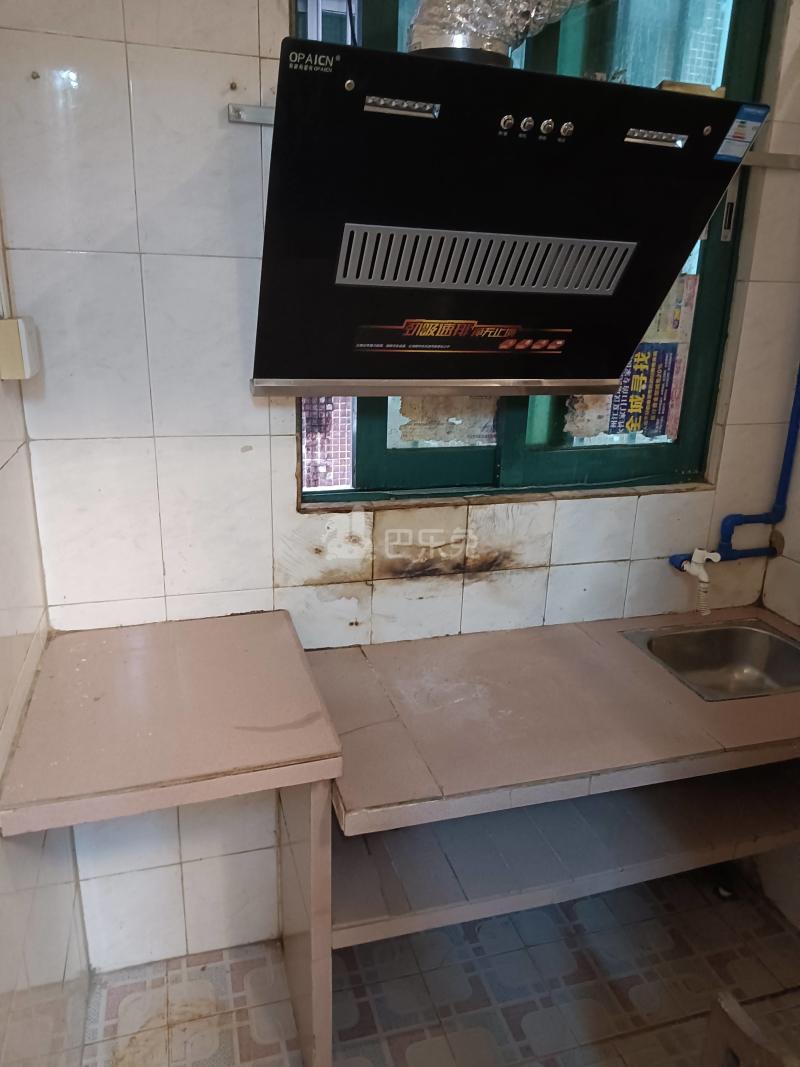 江夏村青龙大街西三巷10号5970047厨房图6