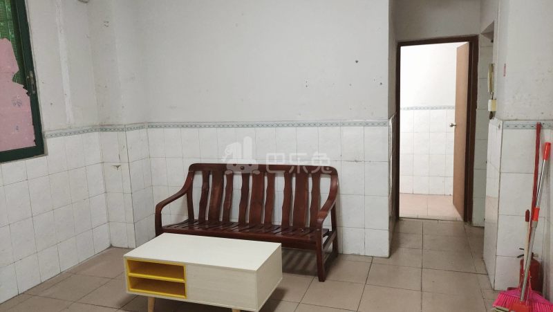 江夏村青龙大街西三巷10号5970049客厅图5