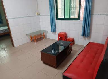 江夏村青龙大街西三巷10号 