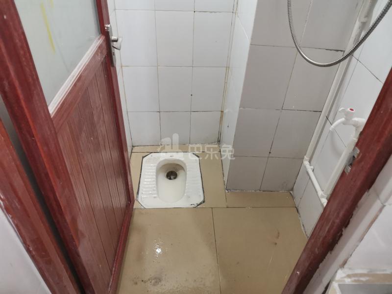 客村南约大街34号5975175卫生间图5