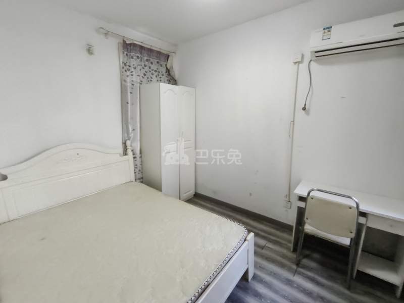 崧泽华城佳福雅苑东区（崧泉路1021弄）5984452卧室图3