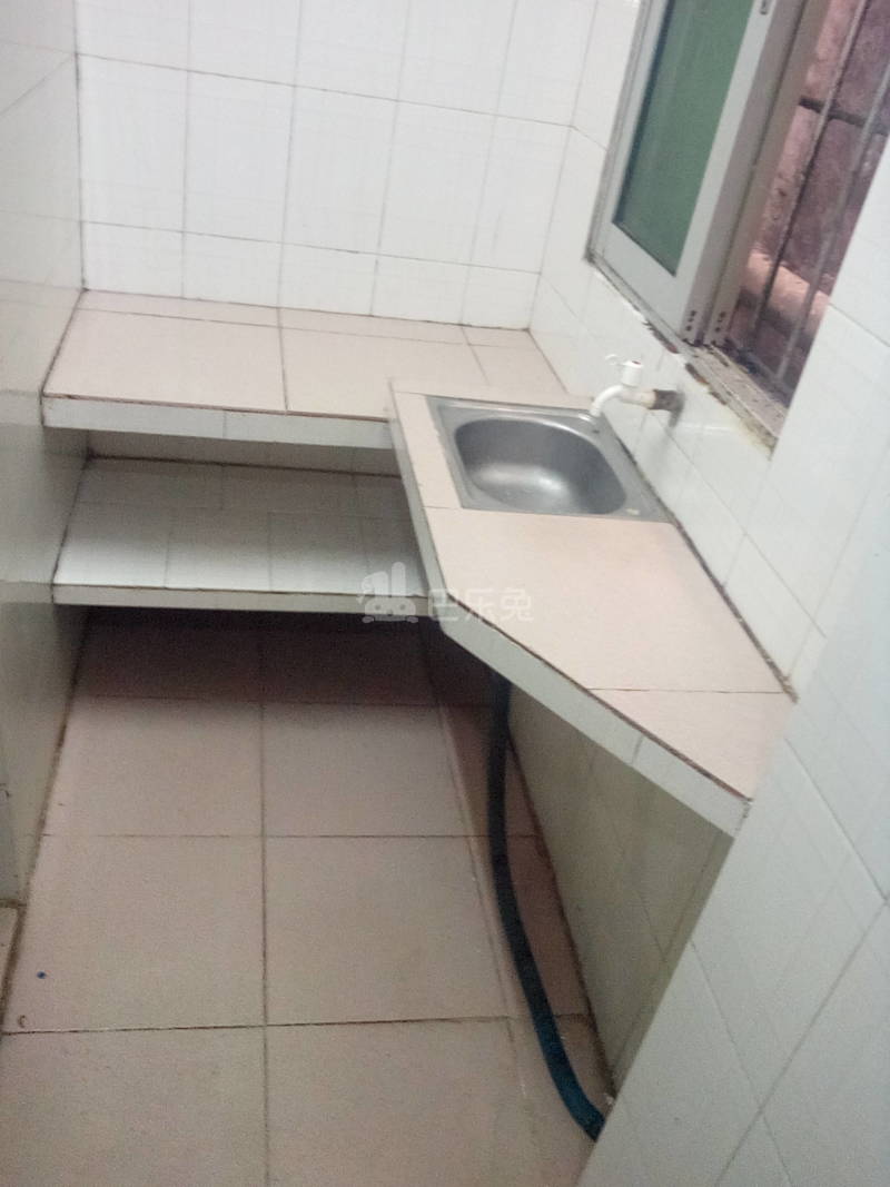 石牌荣华大街一巷2号5985226厨房图6