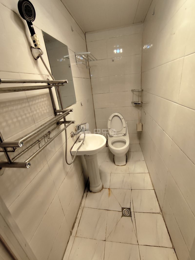 丰盛雅苑5989484卫生间图9