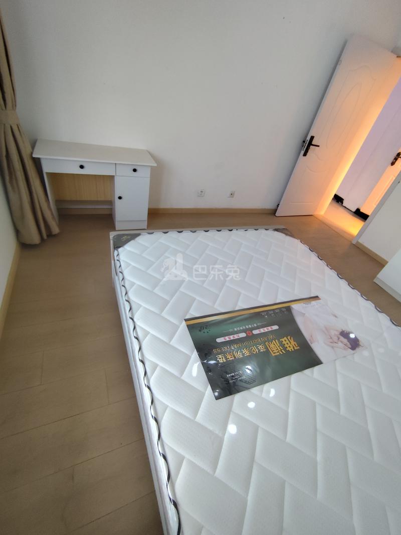 丰盛雅苑5989484卧室图3