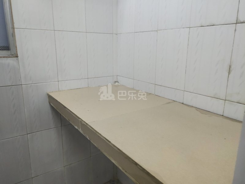 大山村迎龙坊大街18号之一A栋5989502厨房图5