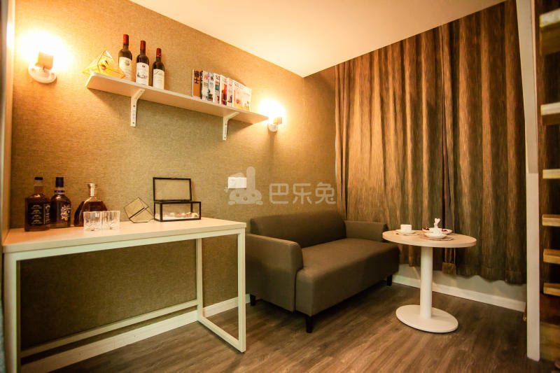 NEX HOME轻奢公寓（滨兴路店）5995265客厅图1