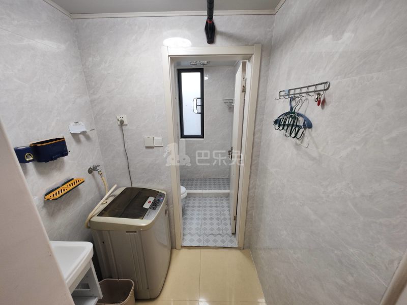 智华苑5997873卫生间图8