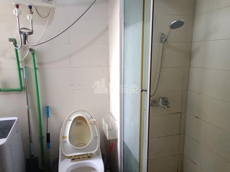 繁荣苑南区（沪亭南路290弄1-290号）5998783卫生间图7