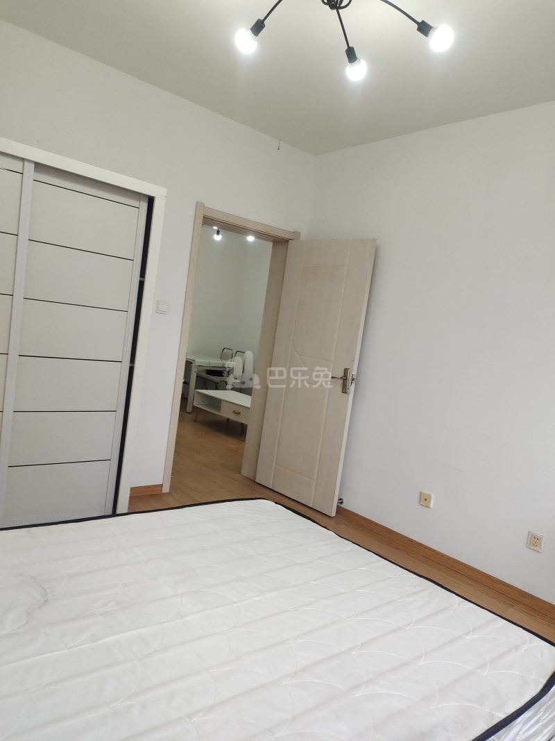 乾皓苑6003763卧室图1