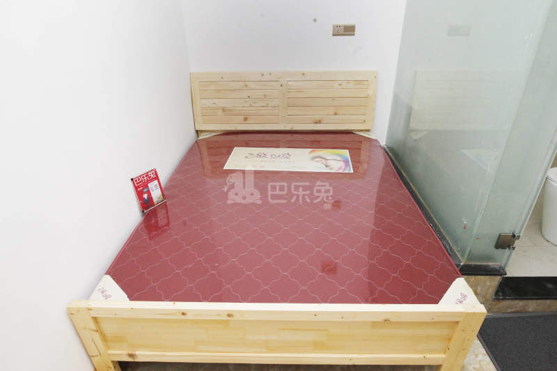 海颐白领公寓601517卧室图6