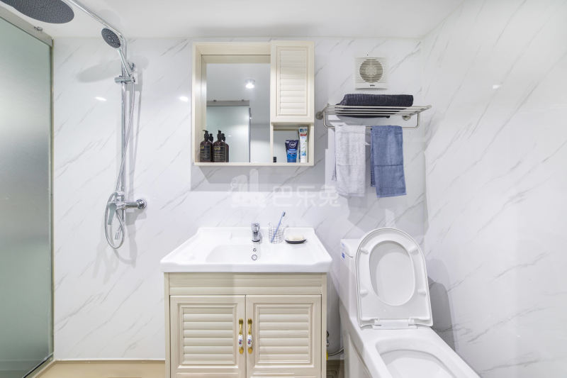 龙湖冠寓广州万博店6020671卫生间图16