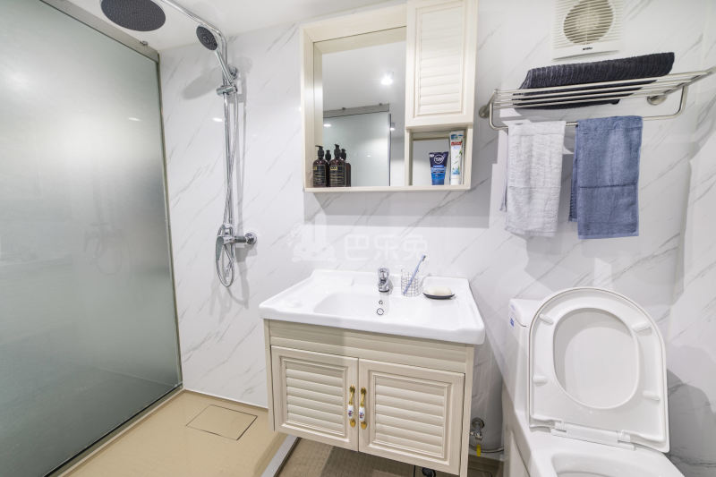 龙湖冠寓广州万博店6020672卫生间图20