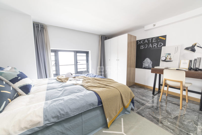 龙湖冠寓广州万博店6020678卧室图14