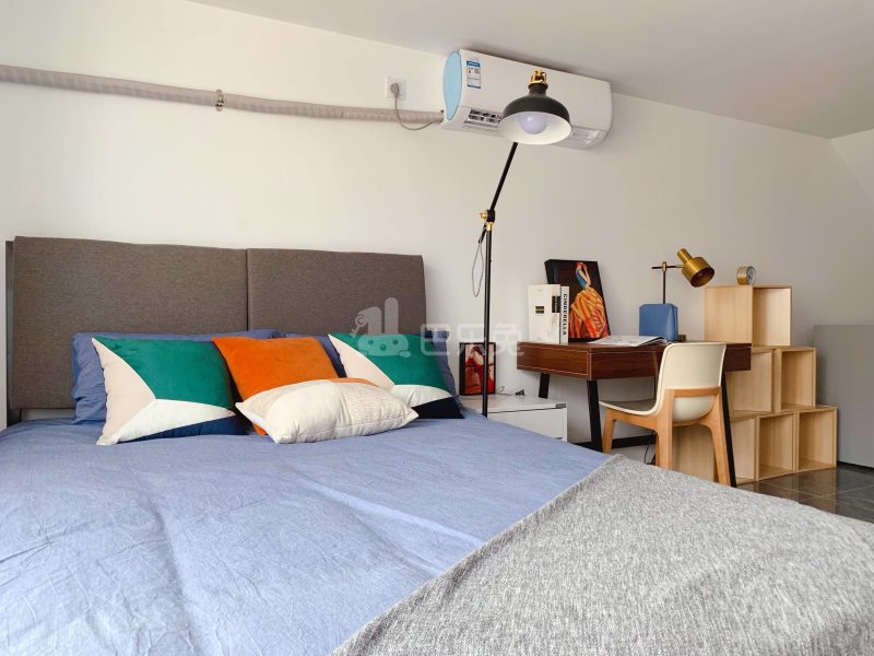 龙湖冠寓广州万博店6020678卧室图2