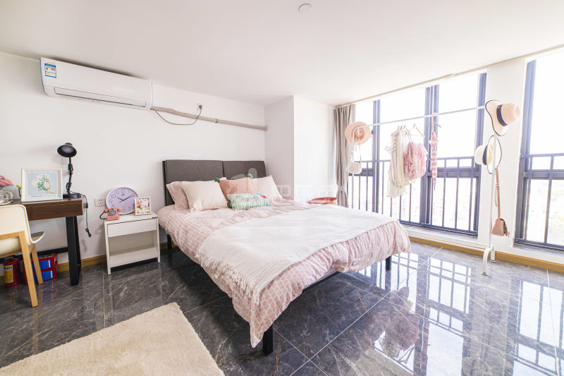 龙湖冠寓广州万博店6020679卧室图5