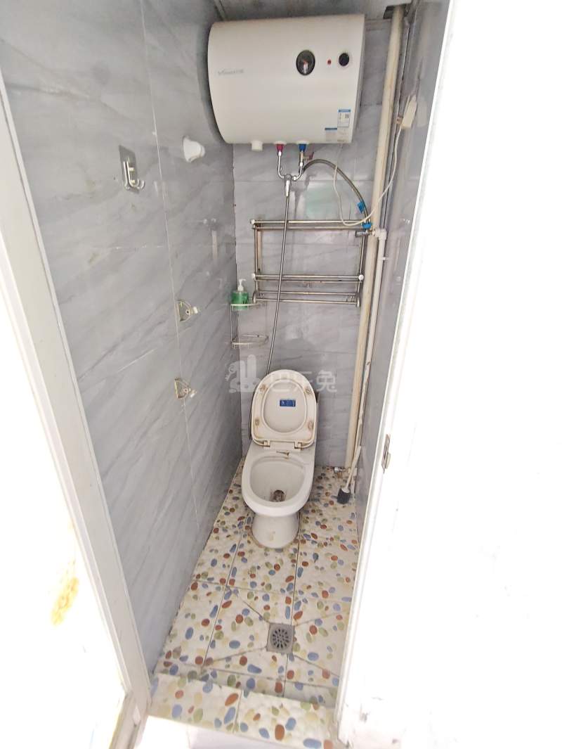 江川二村南区6045895卫生间图5