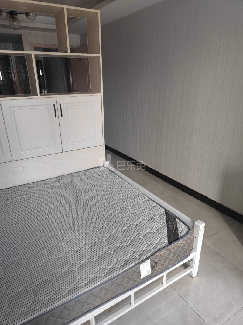 顺发和美家6049721卧室图3