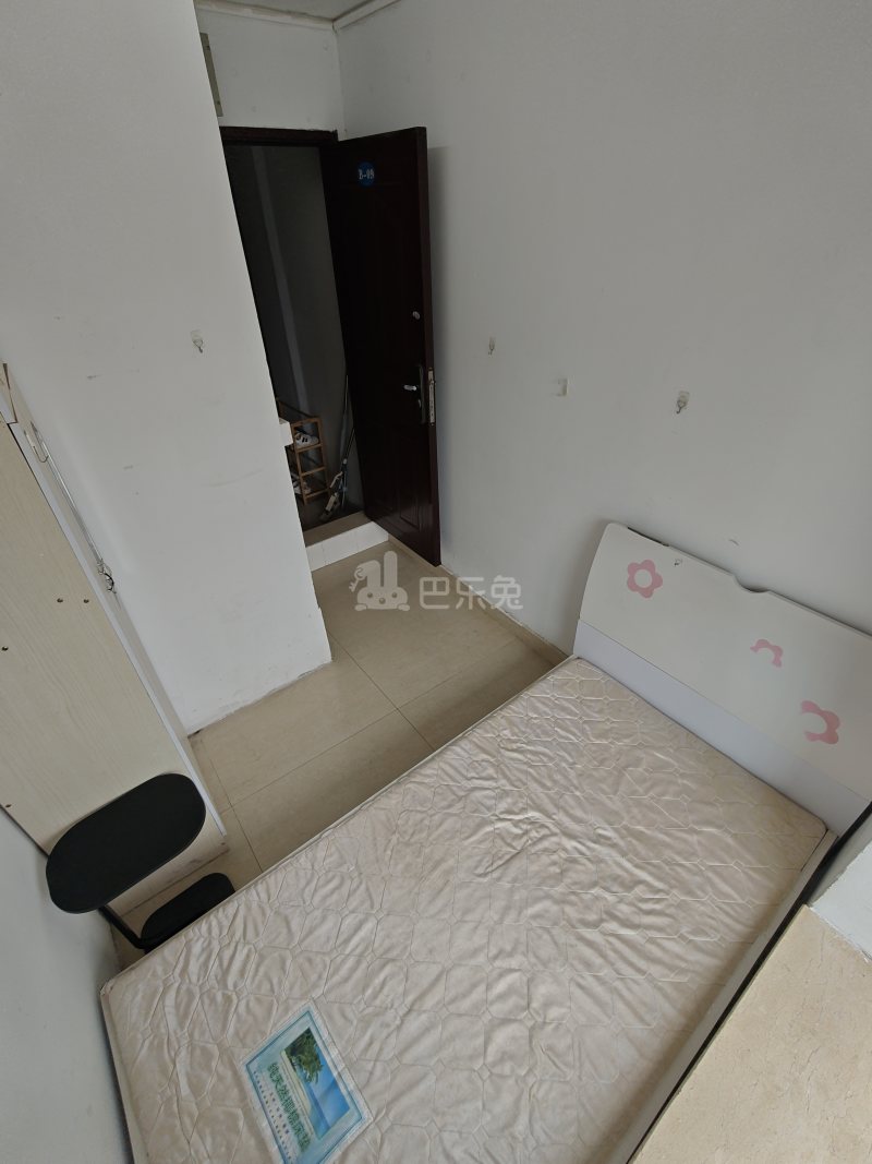 现代城华庭6050651卧室图3