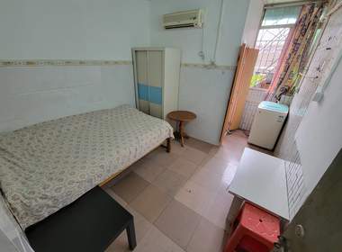 下元岗校前大街四巷6号 1室0厅1卫