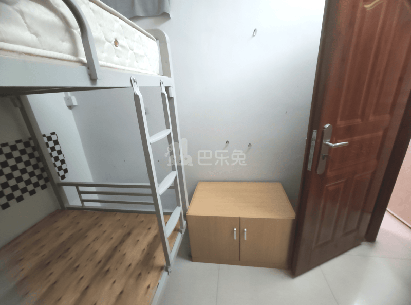 龙诚汇物业（龙洞村龙洞山庄大街6号）6073134卧室图2