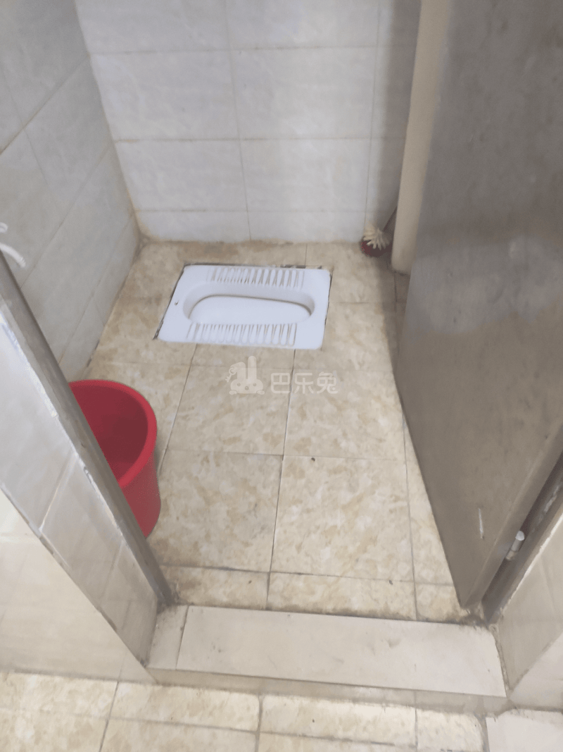 龙诚汇物业（龙洞村龙洞山庄大街6号）6073134卫生间图10