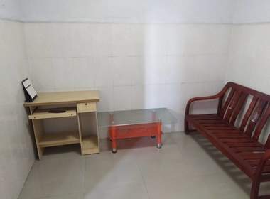 望岗南街10号 1室1厅1卫