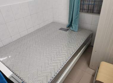 石牌朝阳北大街七巷9号 1室1厅1卫