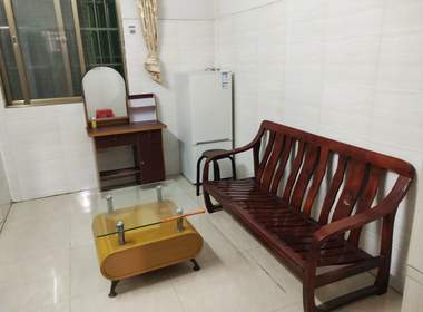 大山村新桥坊后街5号 