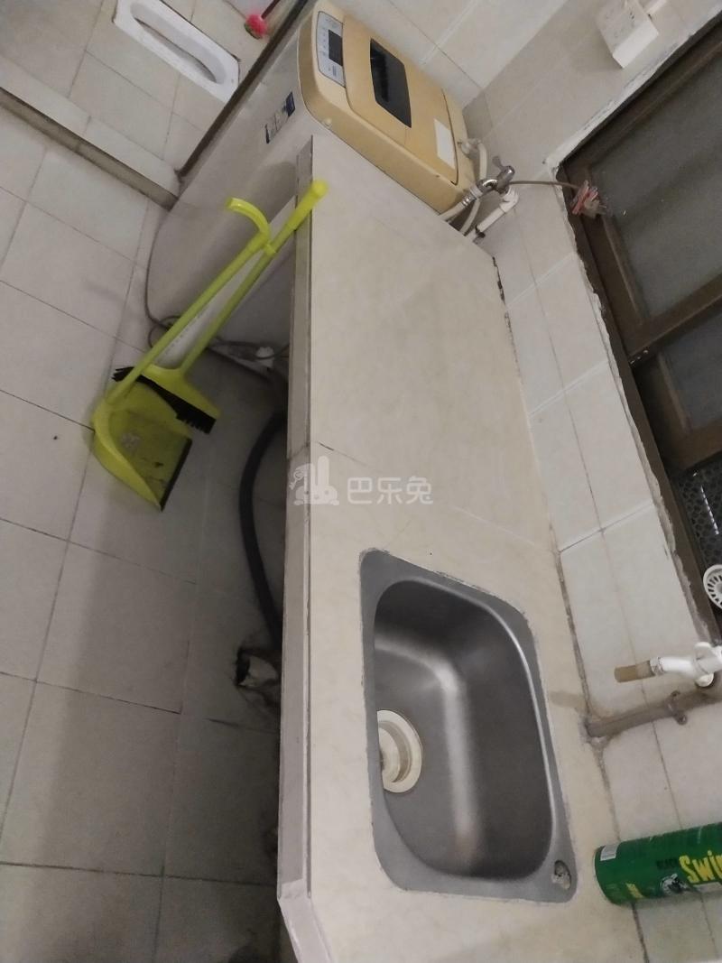 大山村新桥坊后街5号6088568厨房图8