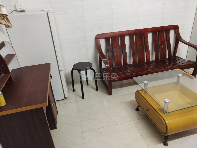 大山村新桥坊后街5号6088568客厅图4