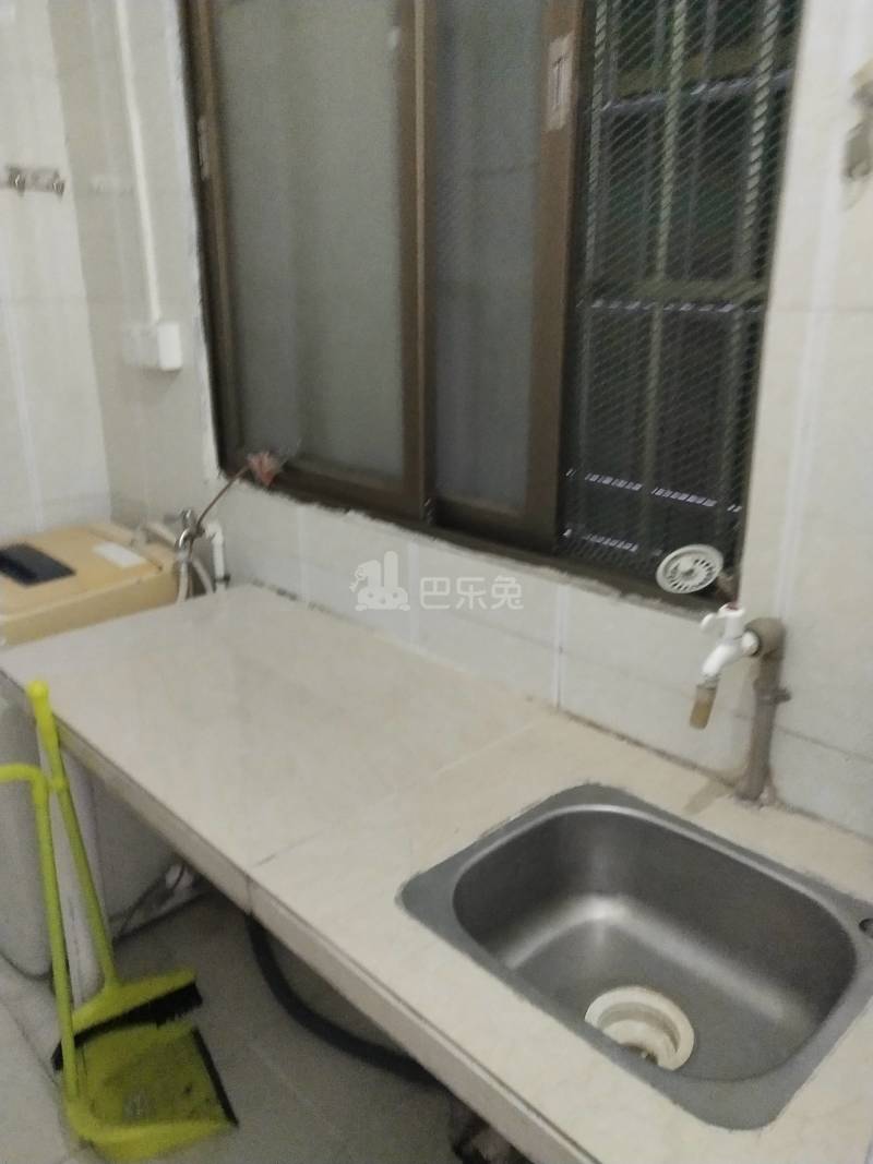 大山村新桥坊后街5号6088568厨房图9